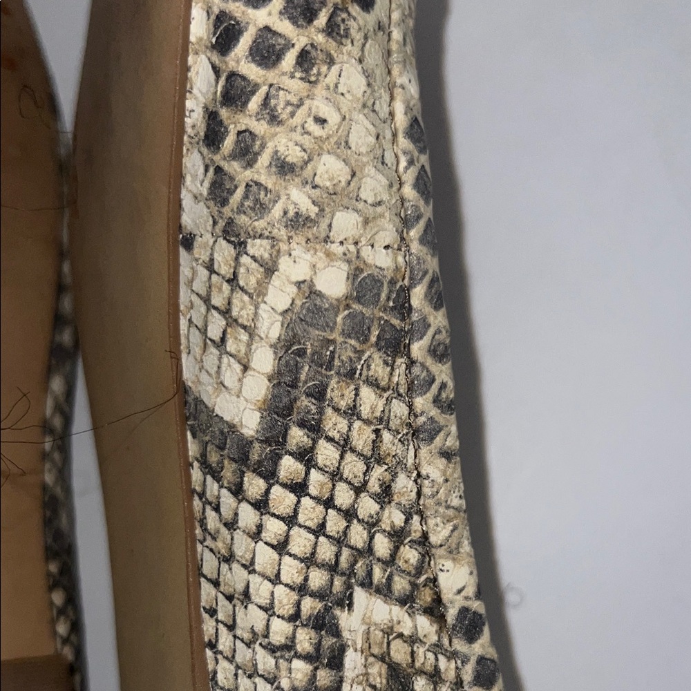 Women’s Sam Edelman Snakeskin Flats size 7.5 - Picture 8 of 9